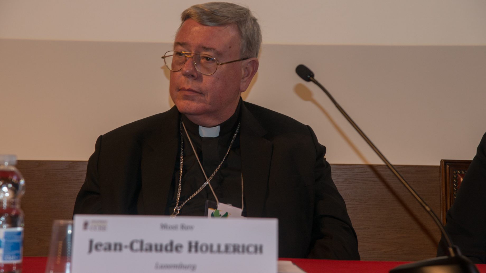 Card. Jean-Claude Hollerich at a summit in Spain on youth